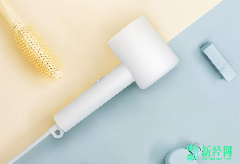 小米以149元的價(jià)格推出了MIJIA H300負離子速干吹風(fēng)機