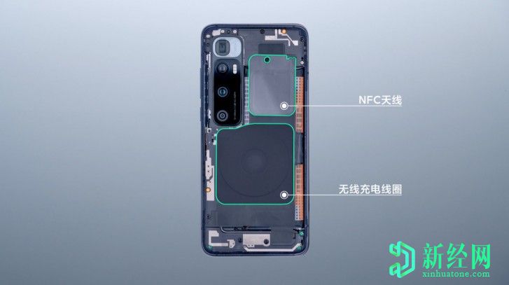 小米解釋說(shuō)它通過(guò)其50W無(wú)線(xiàn)充電功能在40分鐘內為4,500mAh電池充電