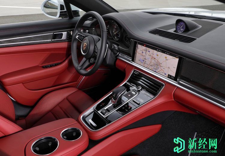 2021年保時(shí)捷Panamera透露，Turbo S在3.1秒內可完成0-100公里/小時(shí)