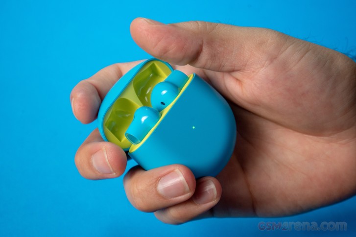 被美國海關(guān)扣押的20,000個(gè)一加 Buds為“假冒AirPods”