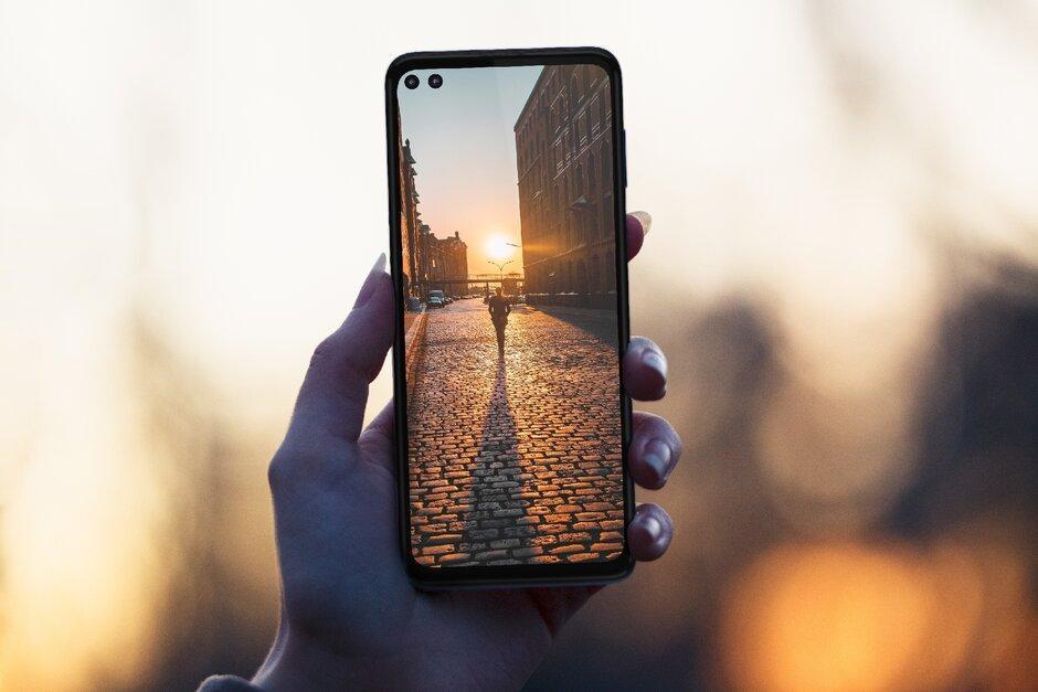 摩托羅拉One 5G將于本周在A(yíng)T＆T上市