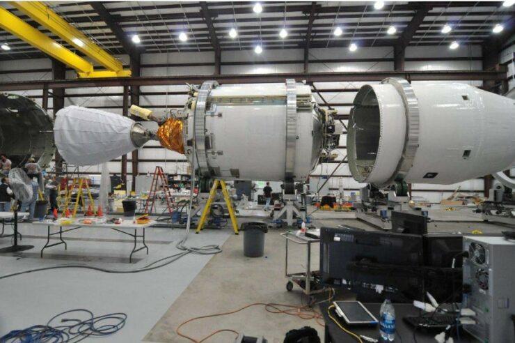 美國宇航局局長(cháng)稱(chēng)贊SpaceX的Falcon 9，Dragon設計為獨特創(chuàng  )意