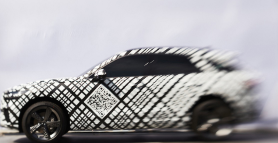 創(chuàng  )世紀（Genesis）周二發(fā)布了新型跨界SUV GV70的第一張照片