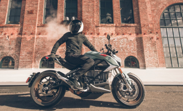 北極星和零摩托車(chē)合作開(kāi)發(fā)電動(dòng)全地形車(chē)和雪地車(chē)