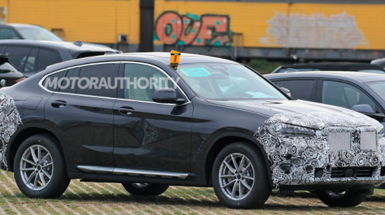 寶馬X4更新版本的原型已經(jīng)進(jìn)行現場(chǎng)測試