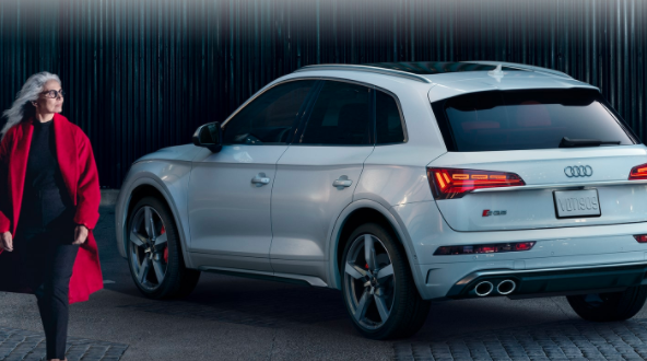 2021年奧迪SQ5煥然一新，性能不變