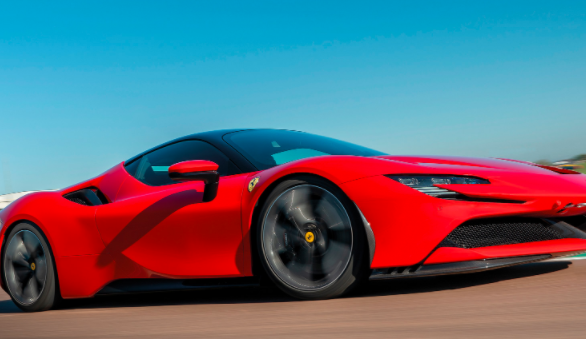 法拉利SF90 Stradale創(chuàng  )造了新的Top Gear測試成績(jì)記錄