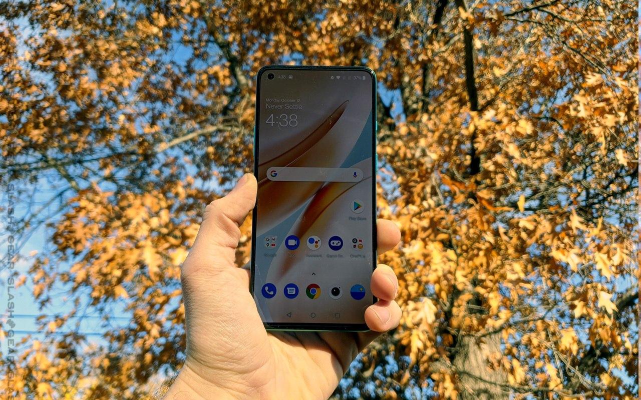 一加OnePlus 8T評測：明亮，清晰，彩色的顯示屏