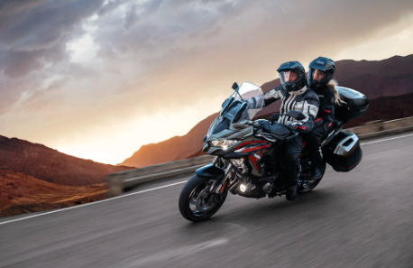 2021川崎Versys 1000使用先進(jìn)的Skyhook EERA技術(shù)