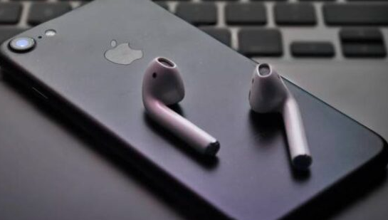 使用此iOS 14設置，使您的AirPods聽(tīng)起來(lái)會(huì )更好