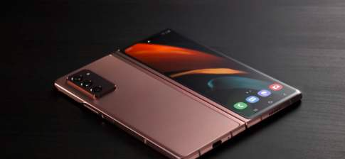 三星Galaxy Z Fold 3帶有彈出式攝像頭的可折疊手機