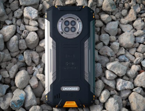 帶有夜視攝像機的Doogee S96 Pro智能手機
