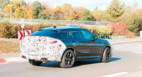 2022寶馬X3 M40i與X4 M的混搭設計