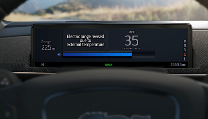 福特在Mach-E與Model Y Rivalry上的首席執行官：“特斯拉不是野馬”
