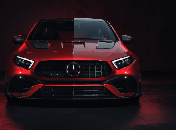 梅賽德斯AMG A45 S在華麗的細節渲染中獲得黑色系列版本