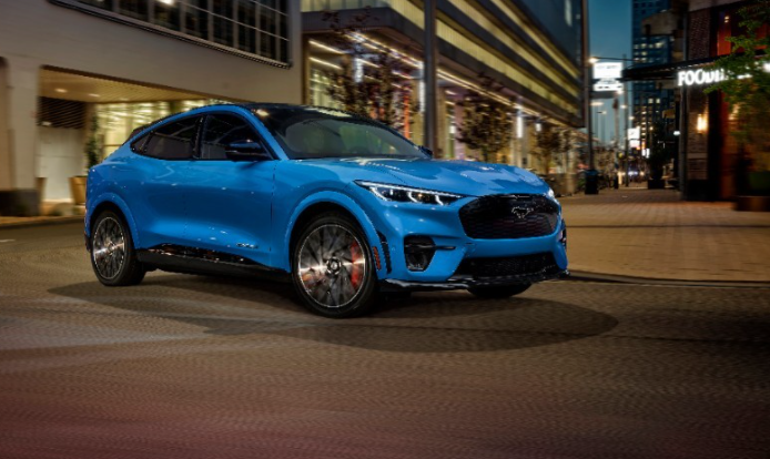 福特宣稱(chēng)環(huán)保署確認野馬Mach-E的續航為300英里