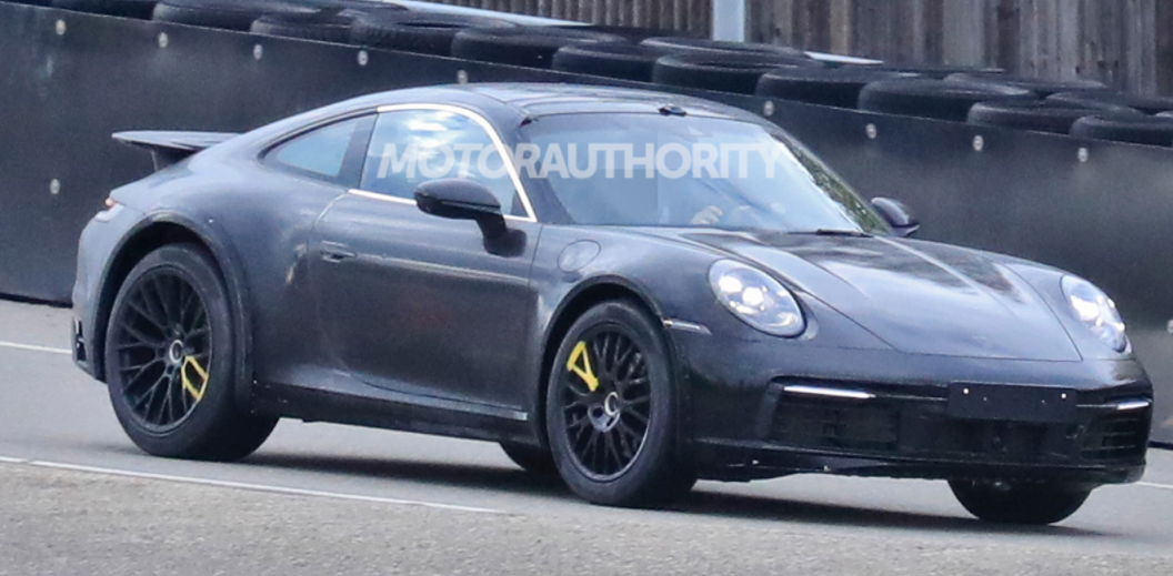 保時(shí)捷可能正在測試其911跑車(chē)的高級版本