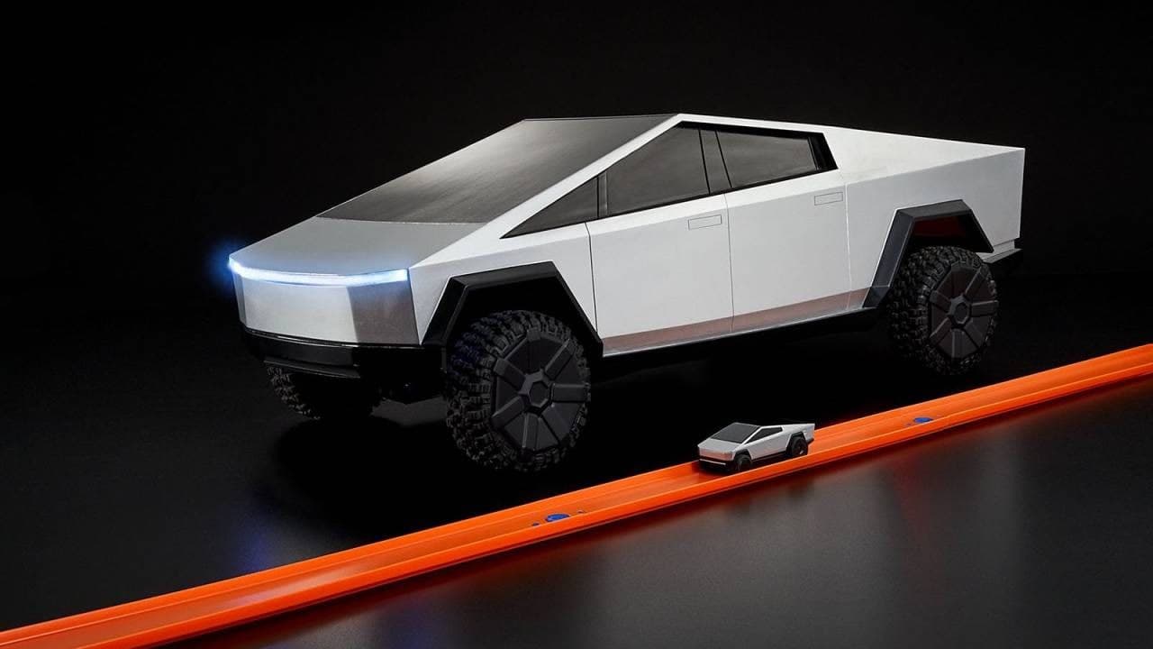 特斯拉Cyber??truck遙控玩具因風(fēng)火輪而延遲