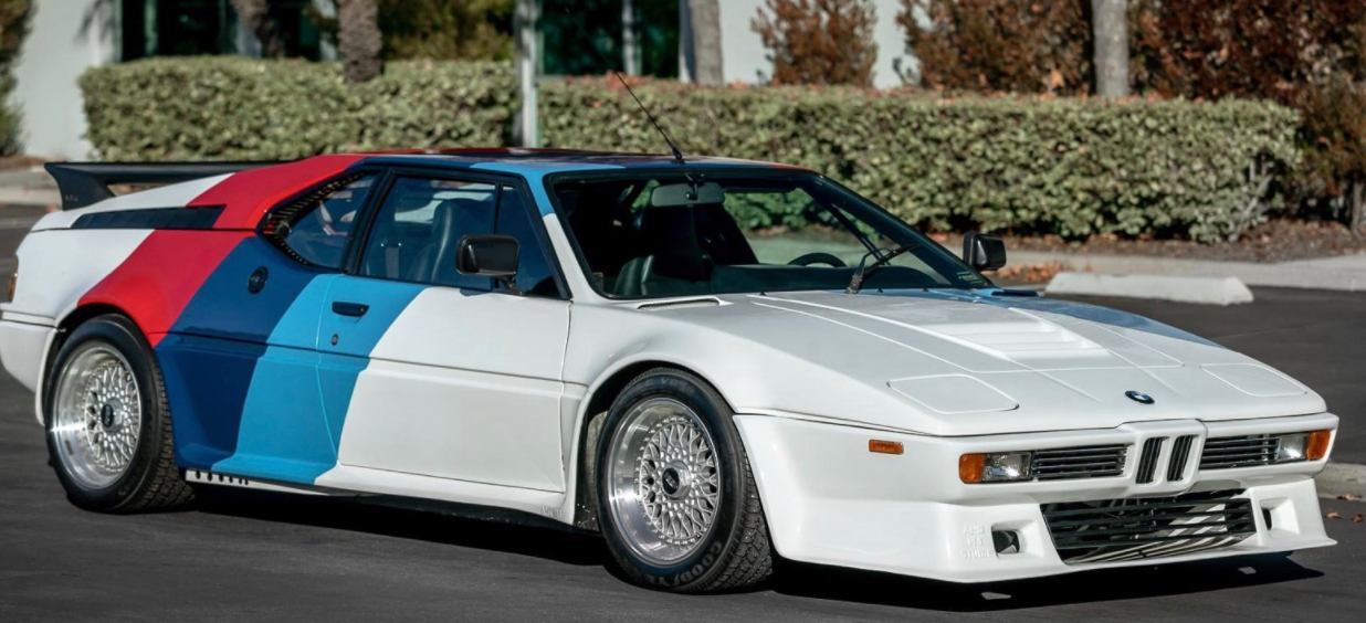 寶馬M1是一輛稀有汽車(chē)，由保羅·沃克擁有