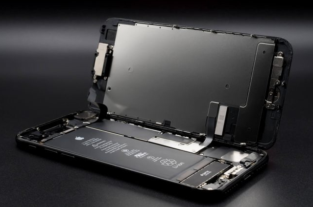 蘋(píng)果可能會(huì )通過(guò)iPhone 13開(kāi)創(chuàng  )其歷史上的新局面