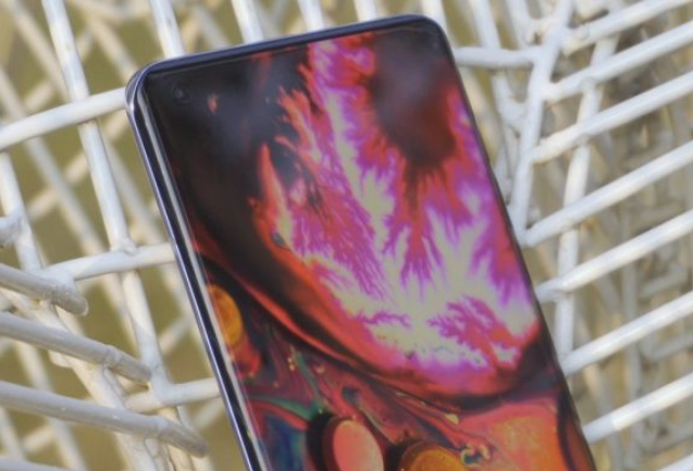 有關(guān)小米Mi 11 Lite 4G版本的首個(gè)信息泄露