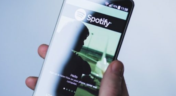 Spotify開(kāi)始在A(yíng)ndroid上測試“ Hey Spotify”語(yǔ)音命令