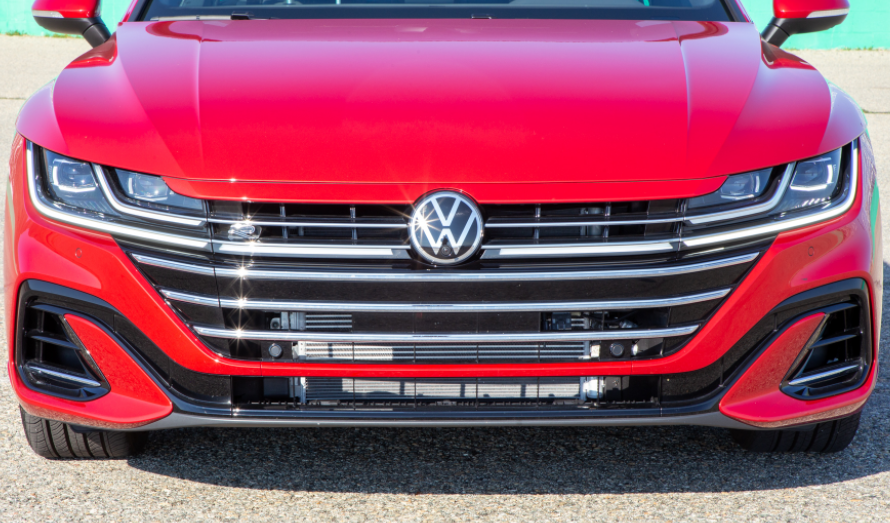 全新的2021年大眾Arteon引入了新技術(shù)和造型調整