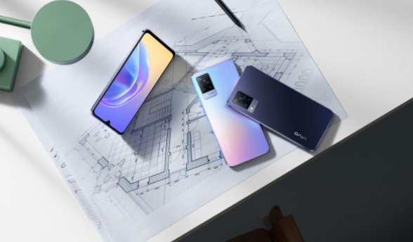 Vivo的新款V21智能手機配備44MP OIS前置攝像頭和雙LED閃光燈