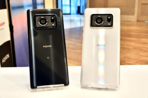 傳言徠卡和華為的合作今年就要結束了，德國品牌可能會(huì )和小米合作。