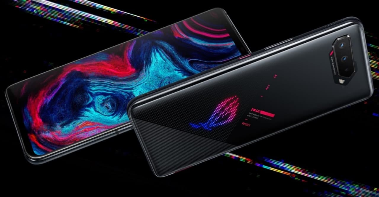 華碩ROG手機5配備了144赫茲的有機發(fā)光二極管顯示屏，驍龍888的系統芯片配備了16GB的內存，并配備了6000毫安時(shí)的大電池。