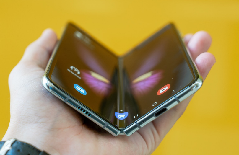 三星正在研究新的可折疊設備設計