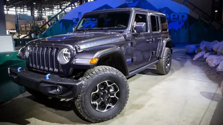 最新的電動(dòng)汽車(chē)將在 2021 年芝加哥車(chē)展上展出，包括福特 F-150 Lightning、起亞 EV6、日產(chǎn) Ariya、大眾 ID.4 和吉普 4XE