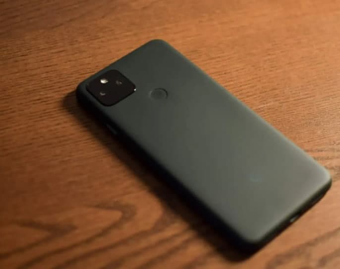 谷歌像素動(dòng)態(tài)壁紙應用獲得動(dòng)態(tài)色彩支持