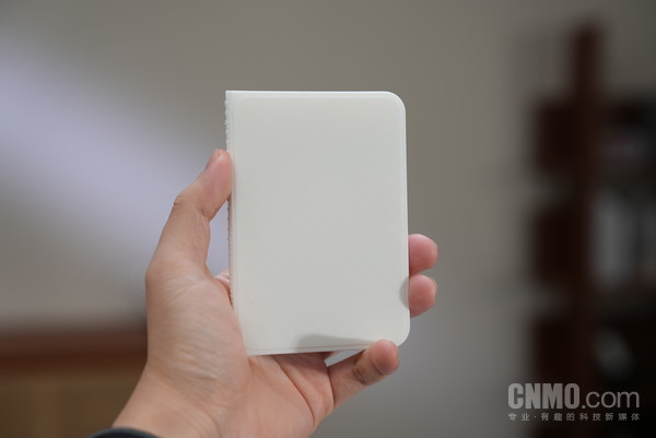 3D打印的iPhone Fold模型
