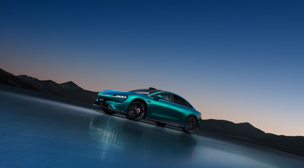 余承東稱(chēng)智界新S7運動(dòng)套件免費送