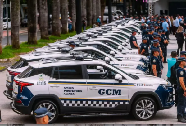 江汽集團電動(dòng)車(chē)再次批量交付巴西警察局 涂裝很霸氣 - 手機中國 -