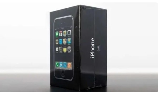 初代iPhone賣(mài)到113萬(wàn)！盤(pán)點(diǎn)蘋(píng)果公司十大昂貴拍賣(mài)品