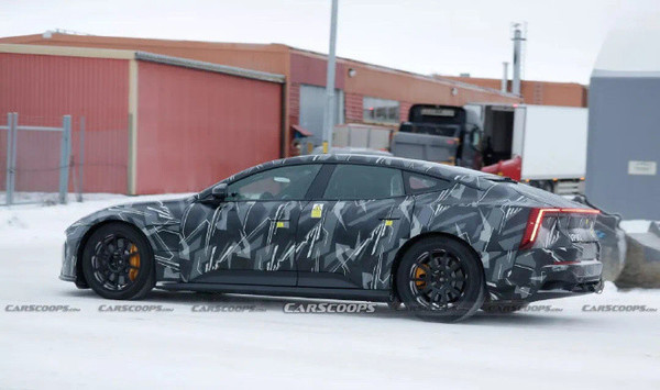 小鵬P7i大改款預計將于3月上市 設計極具個(gè)性和科技感