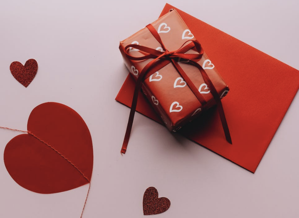 520情侶送禮指南：選這些數碼產(chǎn)品準沒(méi)錯！139元起