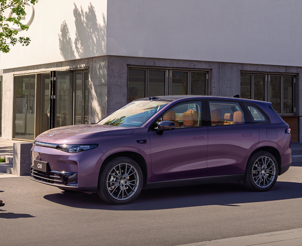 零跑汽車(chē)成國內第二家盈利的新勢力 上半年收入242億