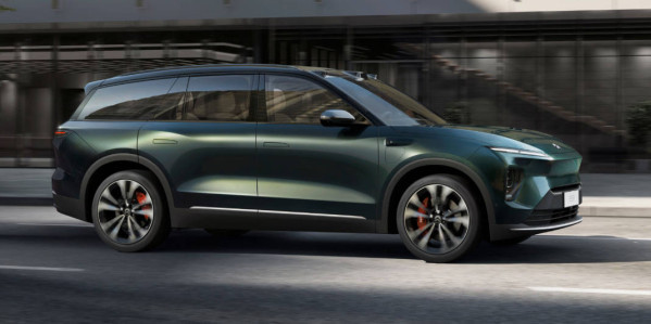 傳今年蔚來(lái)重磅新品還是會(huì )命名ES8 產(chǎn)品力不用擔心