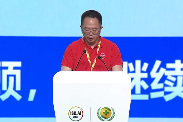 周鴻祎稱(chēng)360用戶(hù)是為國家安全看廣告 10年投入300億