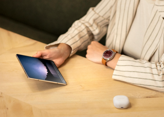 設計、體驗全面突破  三星Galaxy Z Fold5成就折疊屏最優(yōu)解